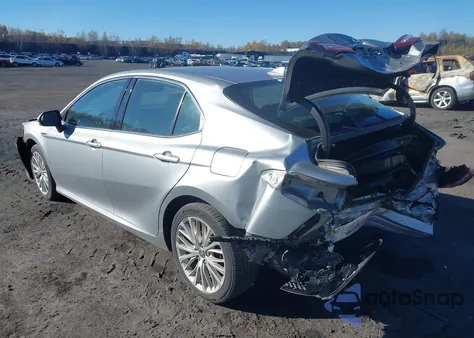 2020 Toyota Camry Xle Hybrid from USA, damaged, VIN 4T1F31AK7LU017569
